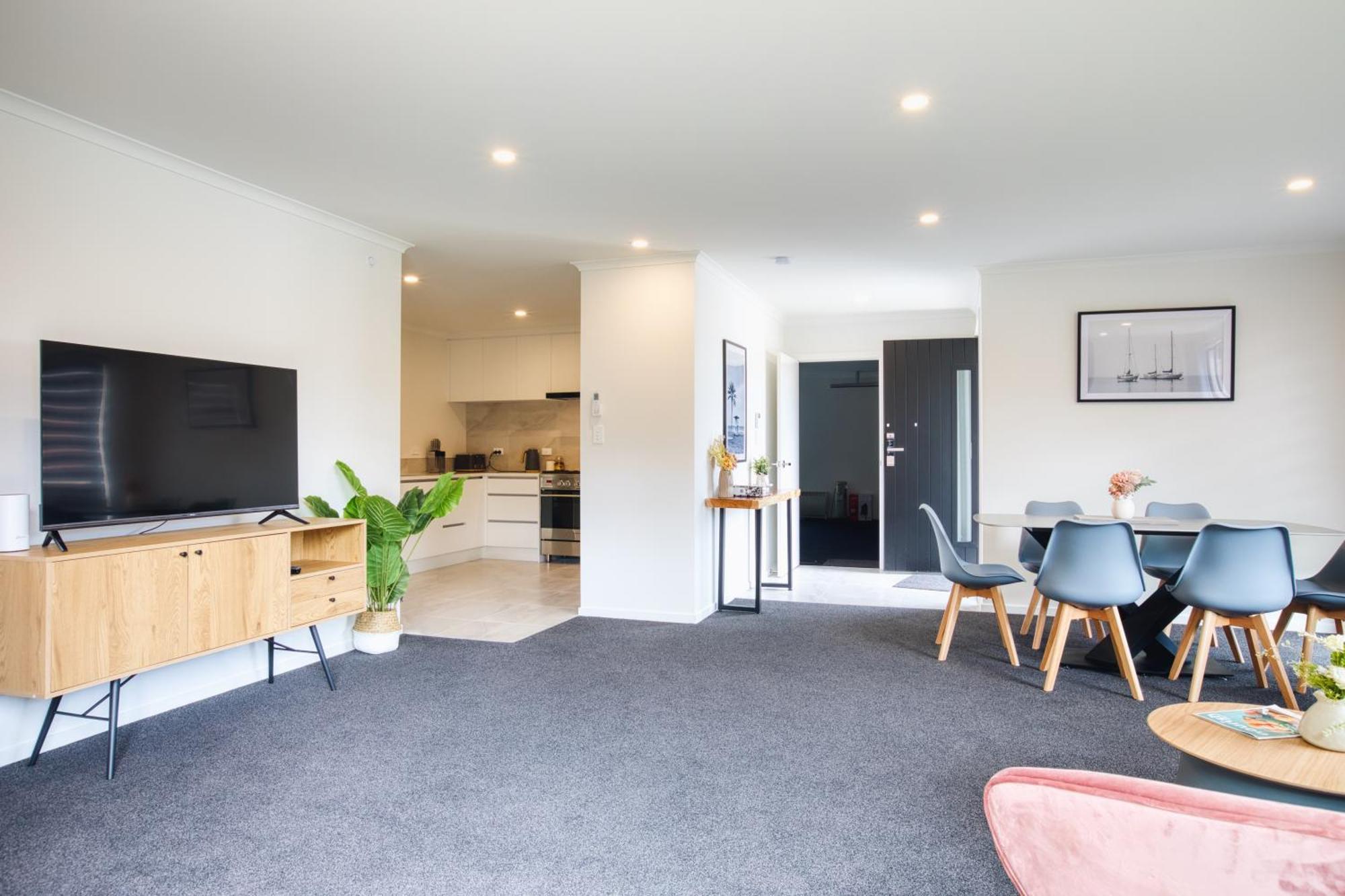 Stylish 4 Bedroom House Brand New In Rotorua Exterior foto