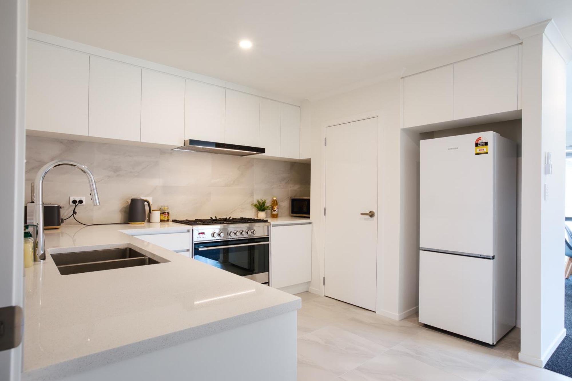 Stylish 4 Bedroom House Brand New In Rotorua Exterior foto